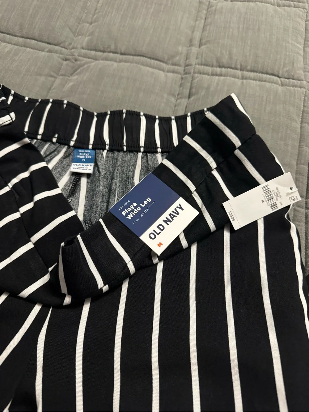 Old Navy Black and White Vertical Stripe Pull-On Pants